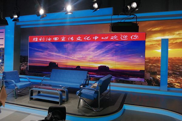 直播平臺使用拼接屏好，還是LED顯示屏好？