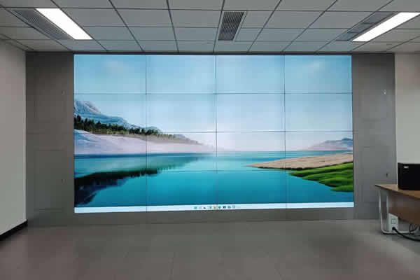 一塊55寸液晶拼接屏大概多少錢？