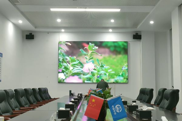 LED顯示屏和液晶拼接屏有什么區別？會議室/監控中心怎么選？